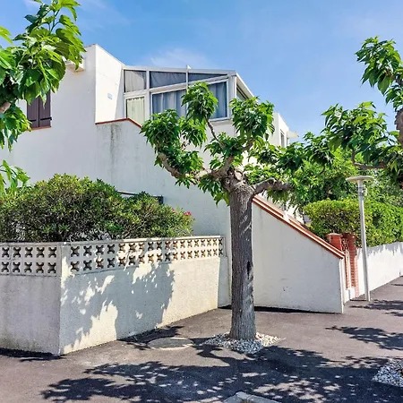 Les Marines-4 By Interhome