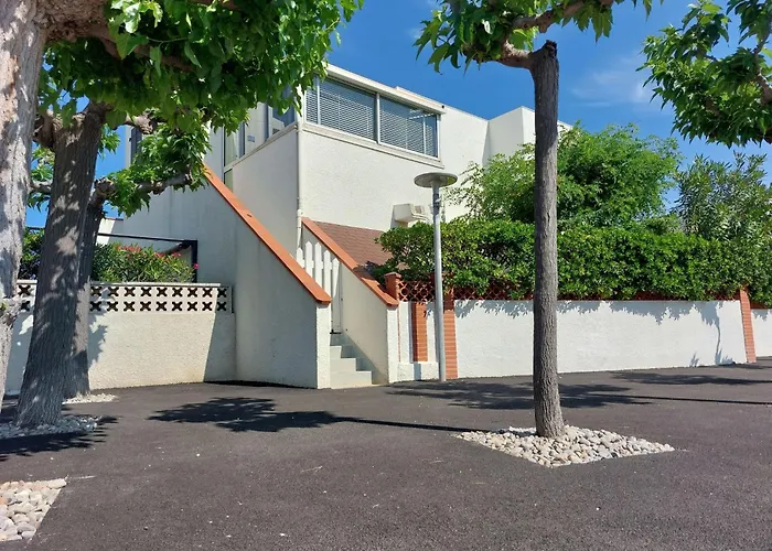 Apartment Les Marines-4 By Interhome *